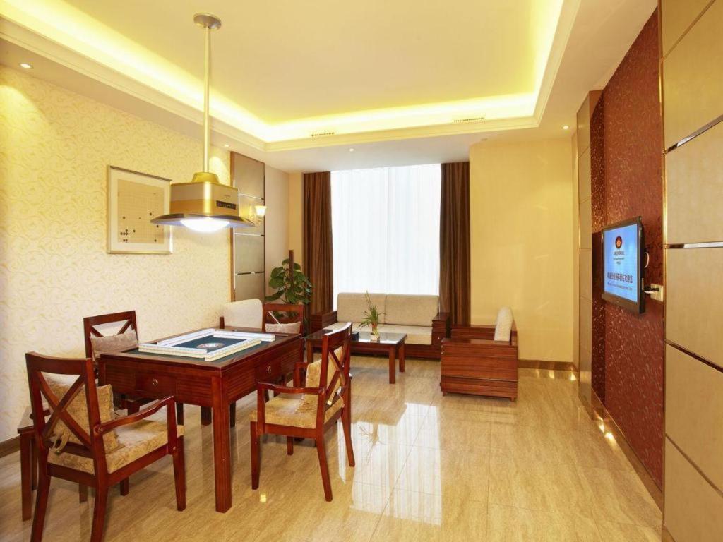 Eurasia Convention International Hotel Wuhan Eksteriør billede