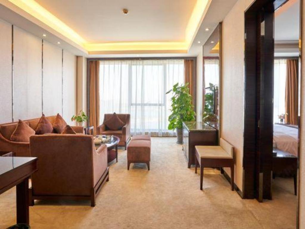 Eurasia Convention International Hotel Wuhan Eksteriør billede